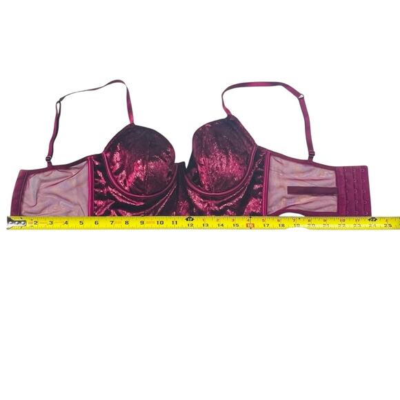 Victoria's Secret Very Sexy Shimmer Velvet Longline Balconet Bra 32B Whimsigoth - Picture 10 of 13